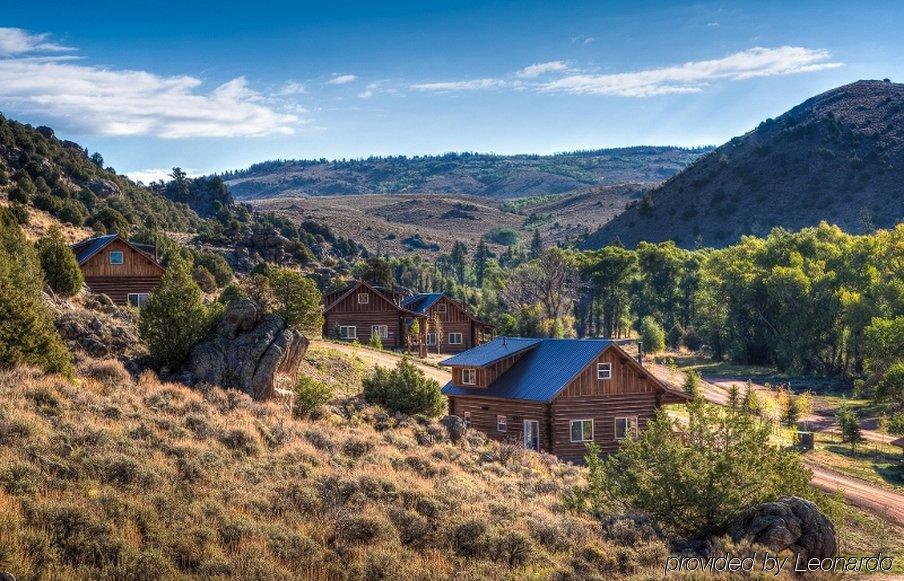 The Lodge & Spa At Brush Creek Ranch Saratoga Exteriör bild
